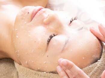 プラム(plum)/誰もが憧れるツヤ肌へ