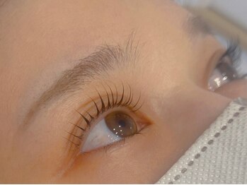 サニープラスアイ(Sunny+eye)の写真/【完全個室】パリジェンヌ＆フラットラッシュで自然な目元♪パリエク＆下まつ毛OK◎再来多数の人気店★