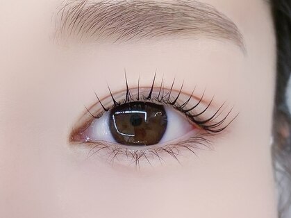 フィオブロウ 大阪梅田店(fiio brow)の写真