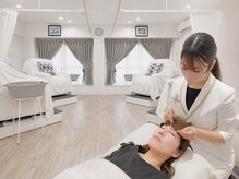 ザ サロン エスメ 二子玉川(THE SALON esme)の雰囲気（リピーター様が多いお店です！経歴の長いスタッフも在席◎）