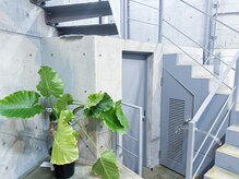 リジェロ 岩国店(RE:jello)の雰囲気（グレー基調のプライベート空間でゆったりとお寛ぎ下さい。）