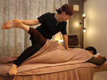 サロン ド リアン(Salon de lien)/背面全体のストレッチ/調整