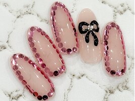 ピンク リボン ホロ囲みネイル