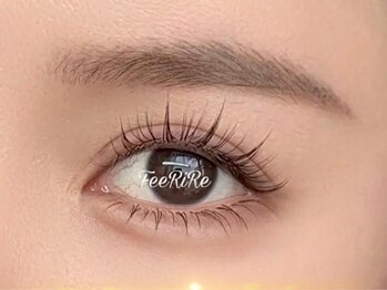 フェリール 南草津(FeeRiRe)の写真/★人気のワンホンエクステ★エクステの太さ長さをMIXし、束感デザインに♪フラットラッシュで持続力◎
