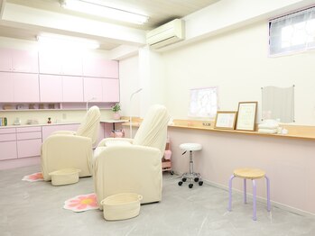 オーバー ザ ムーン(over the moon)/アイブース