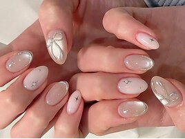 リボン＆シルバーアートネイル
