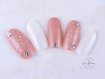 フラワーネイル