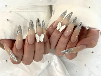 ジュティア ネイル バイ リブレイズ 京都市役所前(JuTia Nail by Live raise)/ガラスフレンチネイル