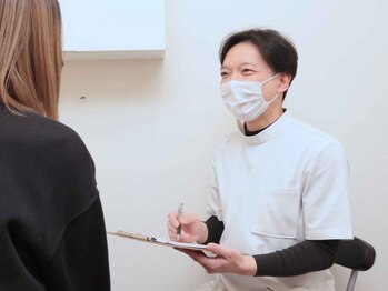 いずみ鍼灸整骨院の写真/【痛み・コリ・歪みのお悩みは当院へ】経験豊富な院長が原因を見極め根本改善！親切丁寧な施術だから人気♪