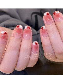 ハートxチークネイル