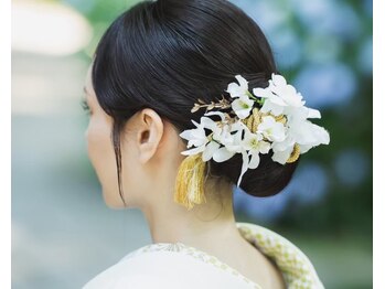 ハッピーラウンジ(HAPPY LOUNGE)の写真/うなじ美人へ！アップスタイルも着物も自信◎和装の前撮り前のムダ毛ケアはお任せください♪