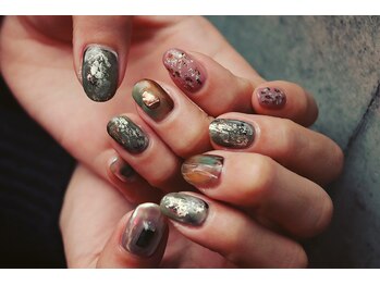 ネイルスタジオ リーベル(nail studio Liber)/ニュアンスネイル【B】