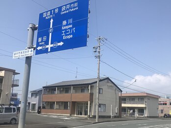 ミレ(mille)/大須賀方向からのお店の風景