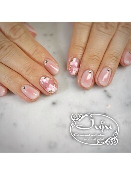 ジュジュ(Juju)/チークネイルとお花のアート