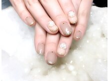 アグン(agung)/大人ベージュネイル