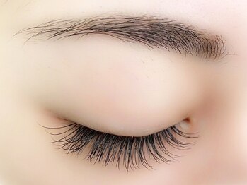 アイラッシュルーム リラ(eyelash RooM Lilas)の写真/【ミンク上まつげ90分つけ放題¥4900～】本数制限がなくスピーディーな施術で、ボリュームのある目元に◎