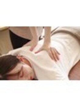 御徒町よつば整骨院の写真/ロングでご褒美施術を受けたい方へ。マッサージや鍼灸で心ほどける休息を☆