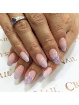 クリスタルネイル ボンベルタ橘店(CRYSTAL NAIL)/アートグラデネイル