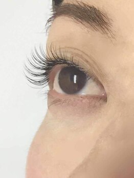 ミニョン 堺東店/オトナ世代のまつげエクステ