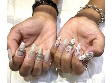 ロングネイルズ エマ(LongNails-Emma)/持ち込みゴージャス