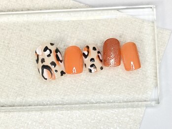 リーブル ネイル(Libre nail)/【定額4本アート】