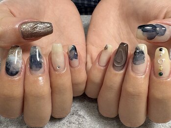 レアース(Lea's)/kaede担当 ニュアンスデザイン