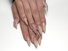 ノエムブロウ(Noeme brow)/