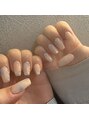 ネイル アンド アイラッシュ フルール 横浜店 オーロラパウダーとパーツをアクセントとしたニュアンスネイル