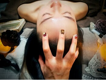 レアリゼ(realiser)の写真/【上半身アロマ+ドライヘッド60分¥5000】上半身をオイルでしっかりほぐしドライで頭皮の凝りをスッキリ解消