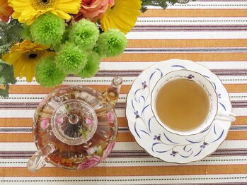 二子玉川美容整体 アカツキ(Akatsuki)/紅茶、緑茶、ノンカフェイン