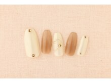ヴァンネイル(VINGT NAIL nail&eye beauty)/マグネット×ハートネイル