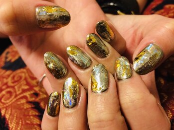 ブランシュ 藤沢(Blanche)/オーダーメイドネイル ゴールド