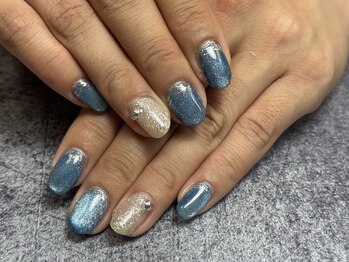 アールドットジーネイル(R.G NAIL)/