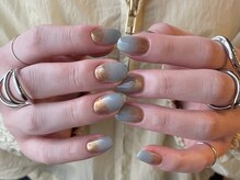 シルシェノン(cil shenon)/ブルーミラーグラデnail