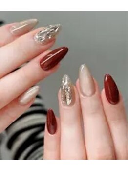 himawari ネイルの写真/派手すぎないのに、ふとした仕草で「可愛い」と思わせる視線を奪う魔法の指先を演出◎