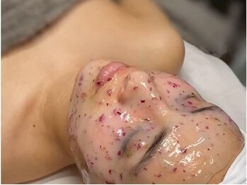 温活＆美肌管理サロン su:su 福岡糟屋【よもぎ蒸し/毛穴/小顔/シミ/シワ】/ハイドロジェリーマスク