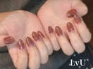 ブラウンのフラッシュネイル