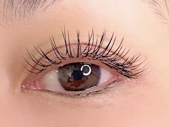 カリン(CARIN)の写真/【密着度◎フラットラッシュ】リペア/カラエク有MENU☆人気アイデザイナーが施術!実力派まつ毛専門サロン