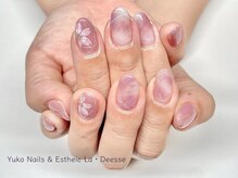 ユウコネイルズアンドエステティック ラ デェス(Yuko Nails & Esthetic La Deesse)