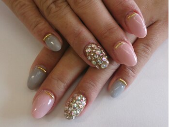 ネイルサロン グレイス(Grace)/【定額】10本アート付きスカルプ