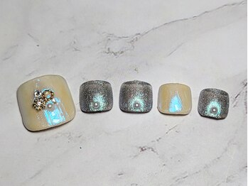 ネイルブレイク リリア(Nail Break lilia)/【初回オフ無料】オーロラ