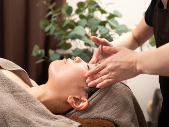 コルザ(COLSA')/眼精疲労にもおススメの顔ほぐし