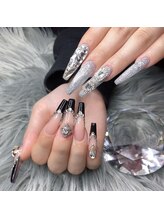 アミュレット(AMULET)/フレンチキラキラネイル