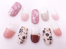 ネイルサロンクイール 宇都宮店(NAIL SALON QUILL)/フラワーアート+ハーフフレンチ