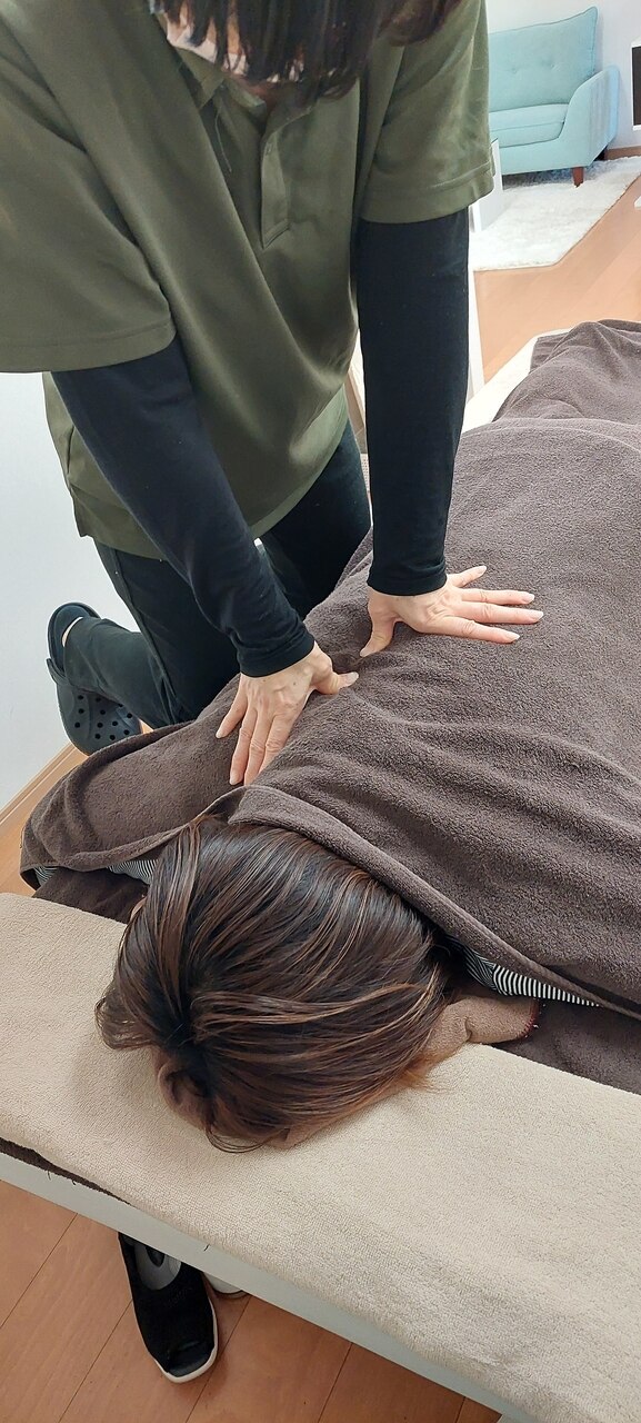 【辛い肩こり】全身ほぐし＋肩甲骨はがし 75分 5,980円