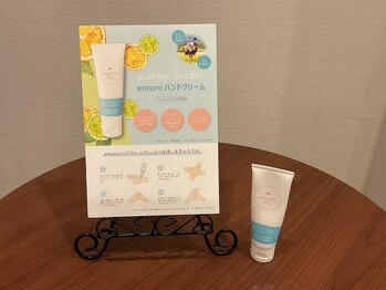 エフ(f)/エミューハンドクリーム