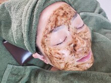 ラディアンテ(Radiante)/肌に優しい漢方ハーブピーリング