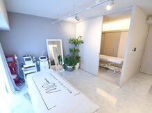 モダン 心斎橋店(MOdern)の雰囲気（彼お友達でのご来店も最新のハイパーナイフ７　シンクロ波も完備）
