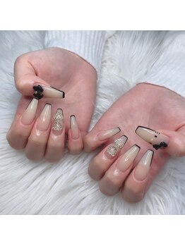 アミュレット(AMULET)/キティちゃんネイル