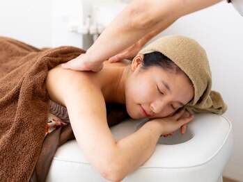 ジョン ハンプトンの写真/極上の癒し空間。英国サロンでも使用されているアロマオイルで、疲れを解消していきませんか？